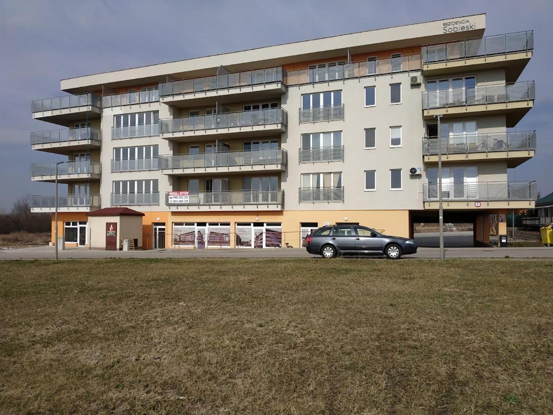 Apartman One To One Sturovo Exterior photo